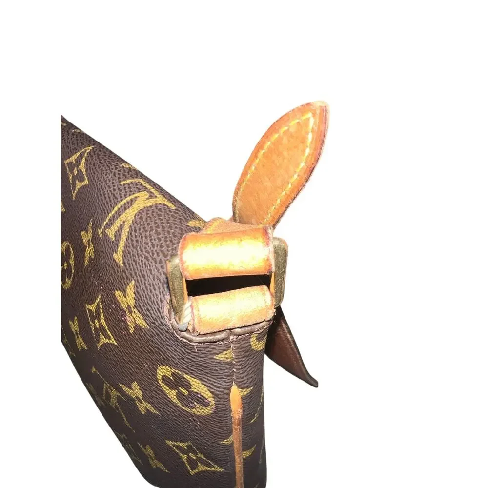 Louis Vuitton Vintage Monogram Musette Tango Short Strap Shoulder Y2K COA